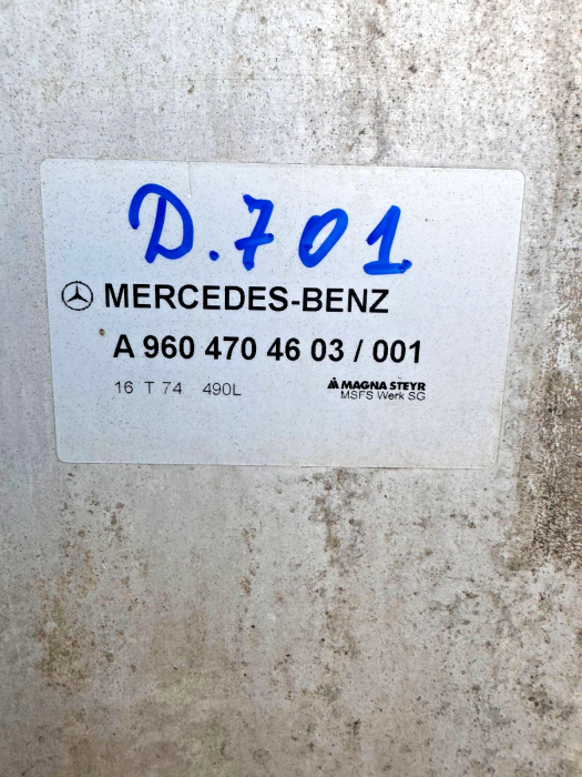 Mercedes Actros MP4 Fuel Tank 490L A9604704603 With Steps Euro 6 Used view 2