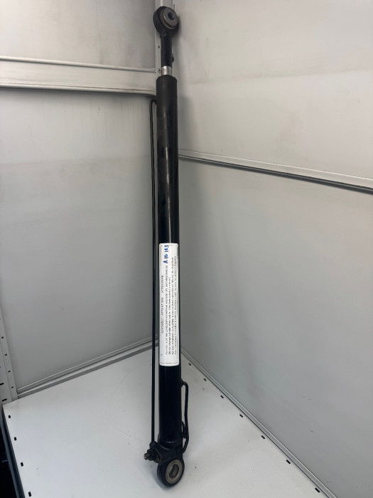 MAN TGL/TGS/TGX Cab Tilt Cylinder 81.97812-2318 81978122318 Used