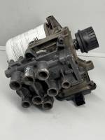 DAF XF106/CF Air Dryer APU ELA1000 1973216 K075169 1973210 Knorr 24V Used view 6