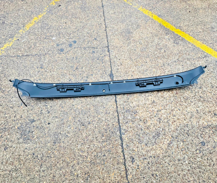 Mercedes Actros MP4 Windscreen Wiper Reinforcement RH A9608241716 A9608240816 view 4