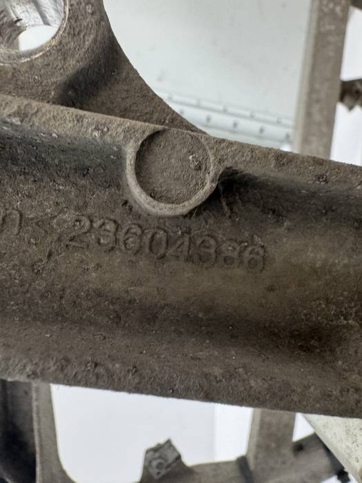 Volvo FH4 FM4 AdBlue Tank Bracket 23604385 23604386 21689541 Euro 6 Used view 5