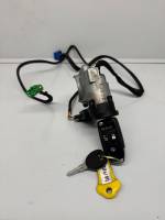 DAF XF106/CF Euro 6 Ignition Barrel & Key Set 200169 1999389 1934270 Used