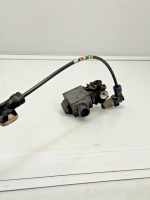 Volvo FH/FM Air Solenoid Valve Norgren 9041025 1078316 3165144 24V 3/2 Used view 6
