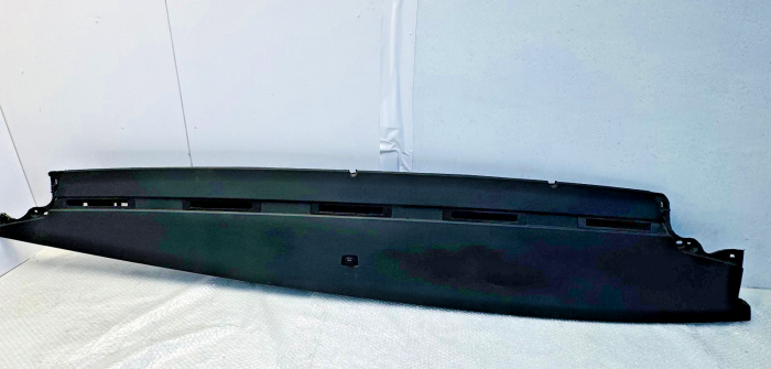 Volvo FH4/FM4 Dashboard Top Cover Panel 82247007 82247000 RHD 2013-2020 Euro 6 view 3