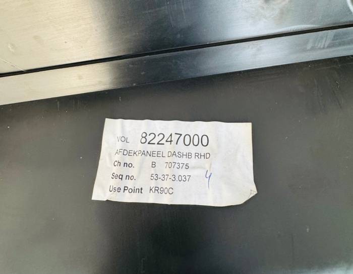 Volvo FH4/FM4 Dashboard Top Cover Panel 82247007 82247000 RHD 2013-2020 Euro 6 view 7