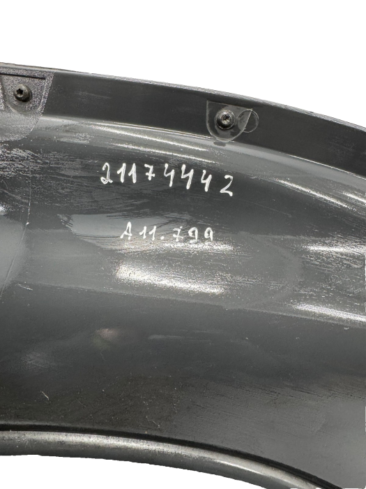 Volvo FH4 Air Intake Chimney Cover 21174442 76405322_VOL RH Euro 6 view 3