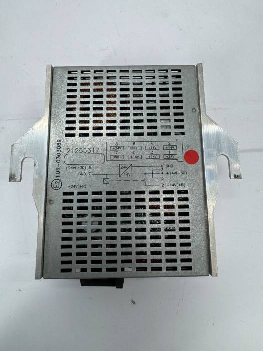 Volvo FH4/FM4 Voltage Converter 24V To 14V 21255317 7421255317 5904703623175 view 5