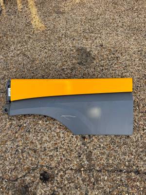 DAF XF106 Euro 6 LH Mudguard/Fender Extension 1835027 1843492 1843498 Grey Used
