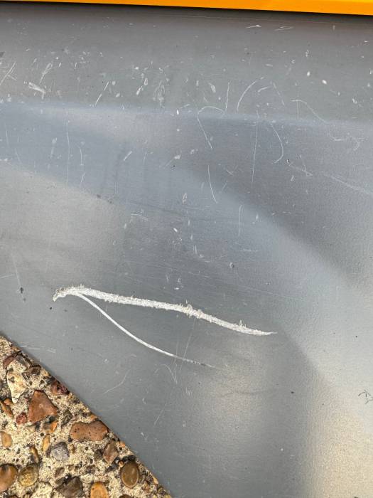 DAF XF106 Euro 6 LH Mudguard/Fender Extension 1835027 1843492 1843498 Grey Used view 4