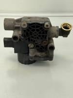 Volvo FH4/FM4 ABS Modulator Valve 21327360 7421327358 K038400 24V Front Used view 5