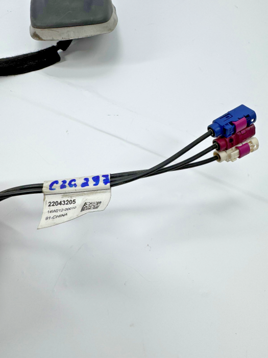 Volvo FH4 Roof GPS GSM Radio Antenna 22043205 21998239 22358317 24V Euro 6 view 6