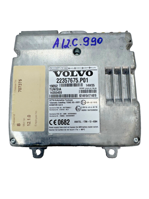 Volvo VNL Telematics Gateway Control Module 22357675 22357675.P01 12/24V Euro 6 view 2