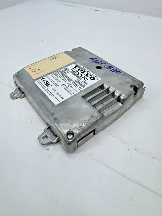 Volvo VNL Telematics Gateway Control Module 22357675 22357675.P01 12/24V Euro 6 view 5