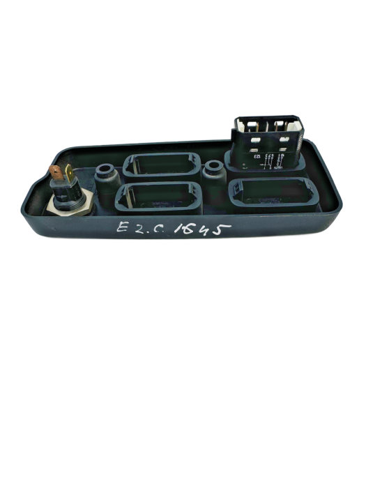 Scania R/P Series Interior Switch Panel 1433018 1421859 1421864 24V Used view 4