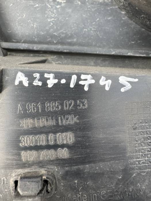 Mercedes Actros MP4/MP5 Inner Grille A9618850253 9618850253 Black Used OEM view 7