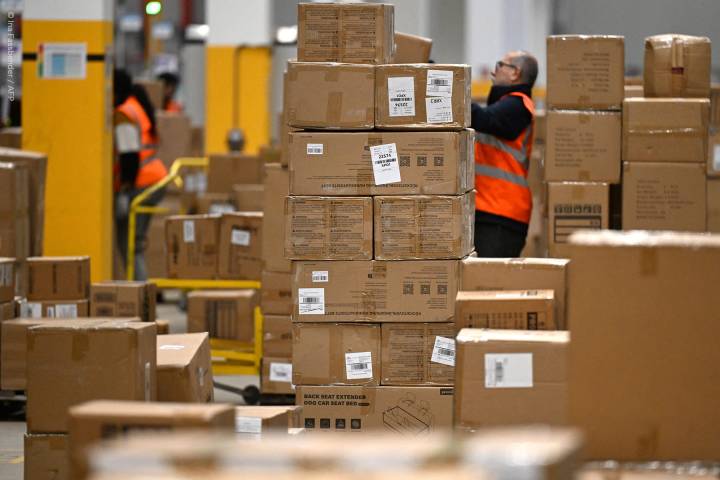  Fast UK & EU Shipping 